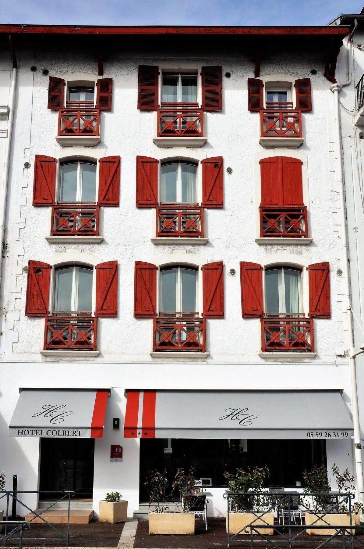 ホテル オテル コルベール サン＝ジャン＝ド＝リュズ エクステリア 写真